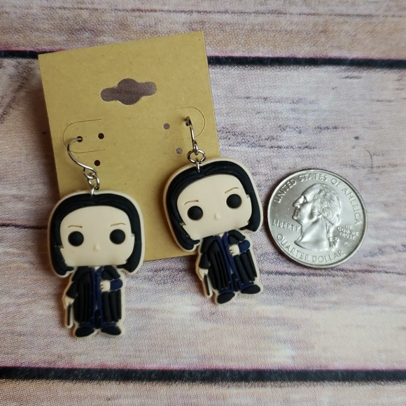 New Harry Potter Snape Slytherin Dangle Earrings - Picture 4 of 5